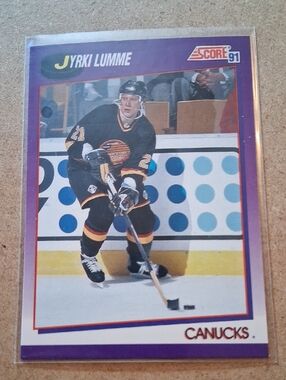 NHL Jyrki Lumme Vancouver Canucks Hockey Cards